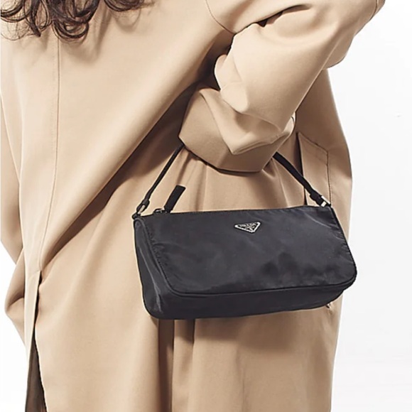 Prada Black Nylon Tessuto Pochette Shoulder Bag - Picture 3 of 8